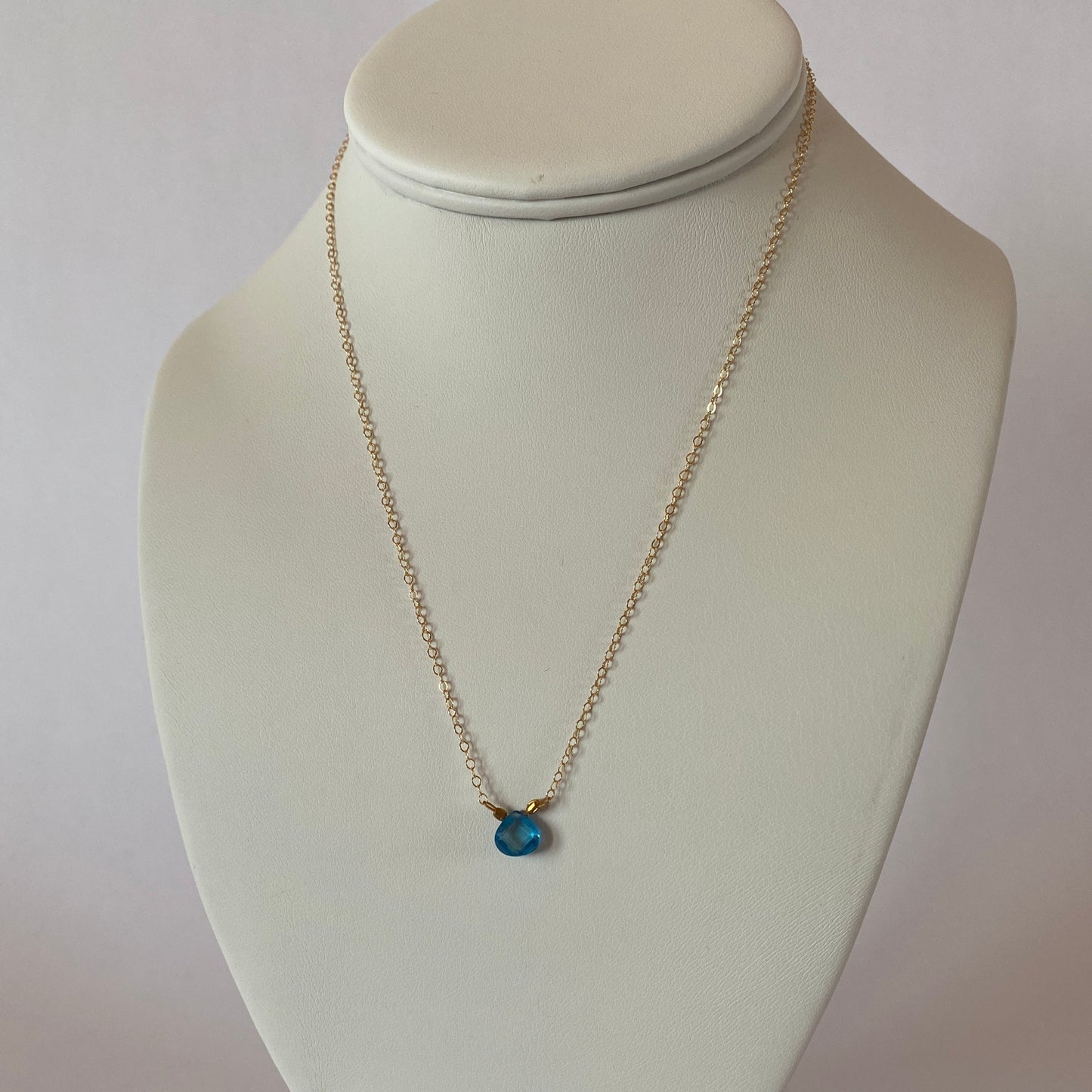 DN Dainty Chain Blue Gemstone Pendant