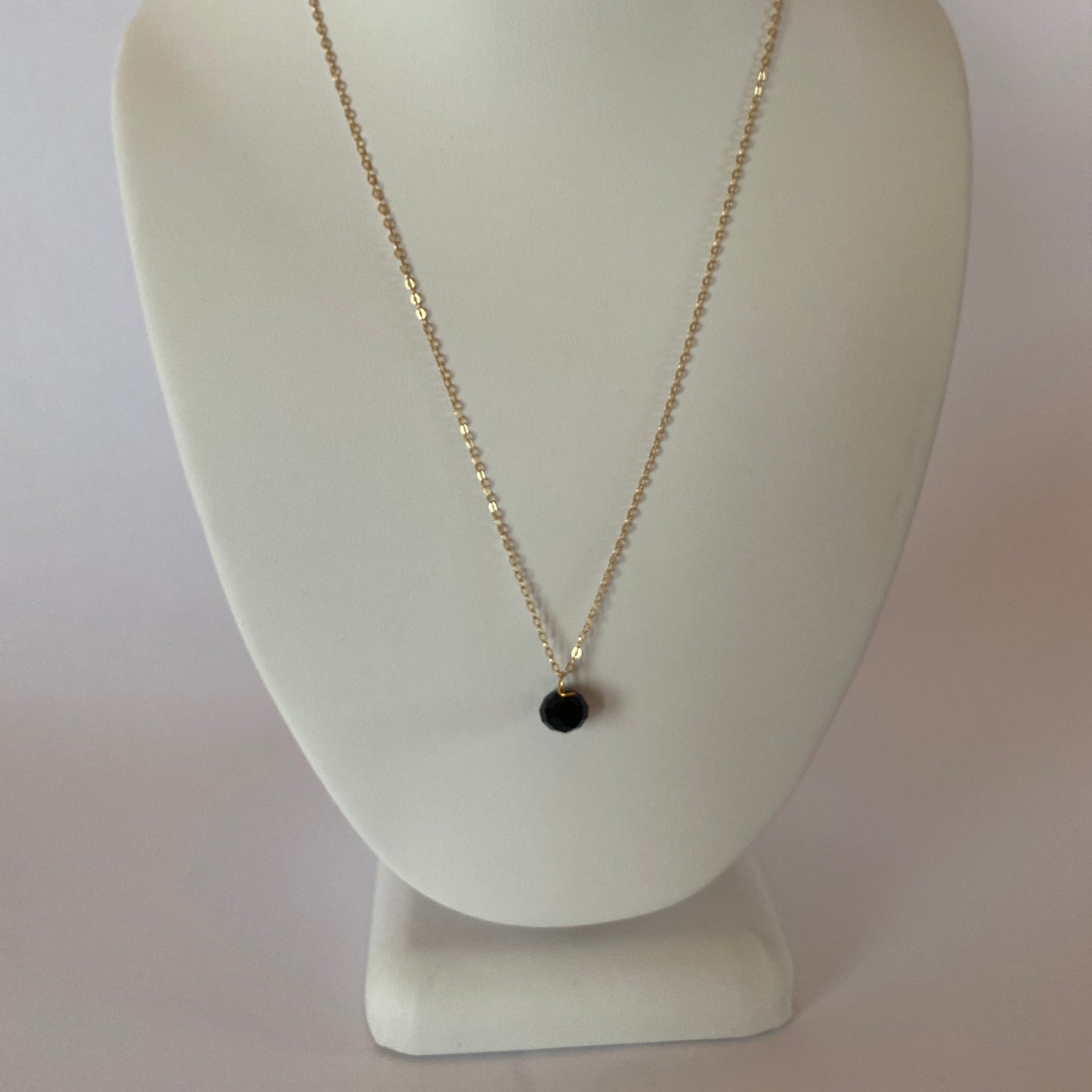 DN Dainty Chain Black Round