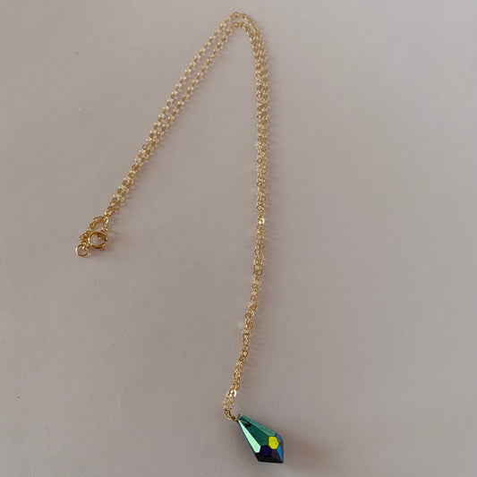 REDO - DN Dainty Chain Iridescent Black Swarovski Teardrop