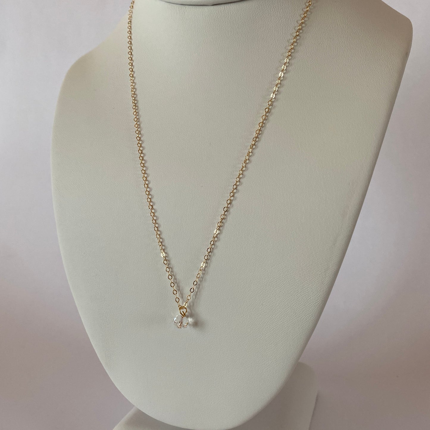 DN Dainty Chain Clear Circle Gem
