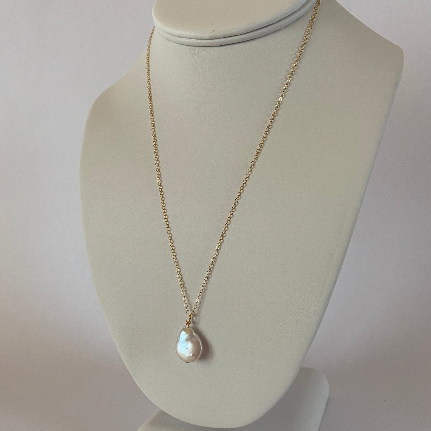 DN Dainty Chain Freshwater Pearl nugget