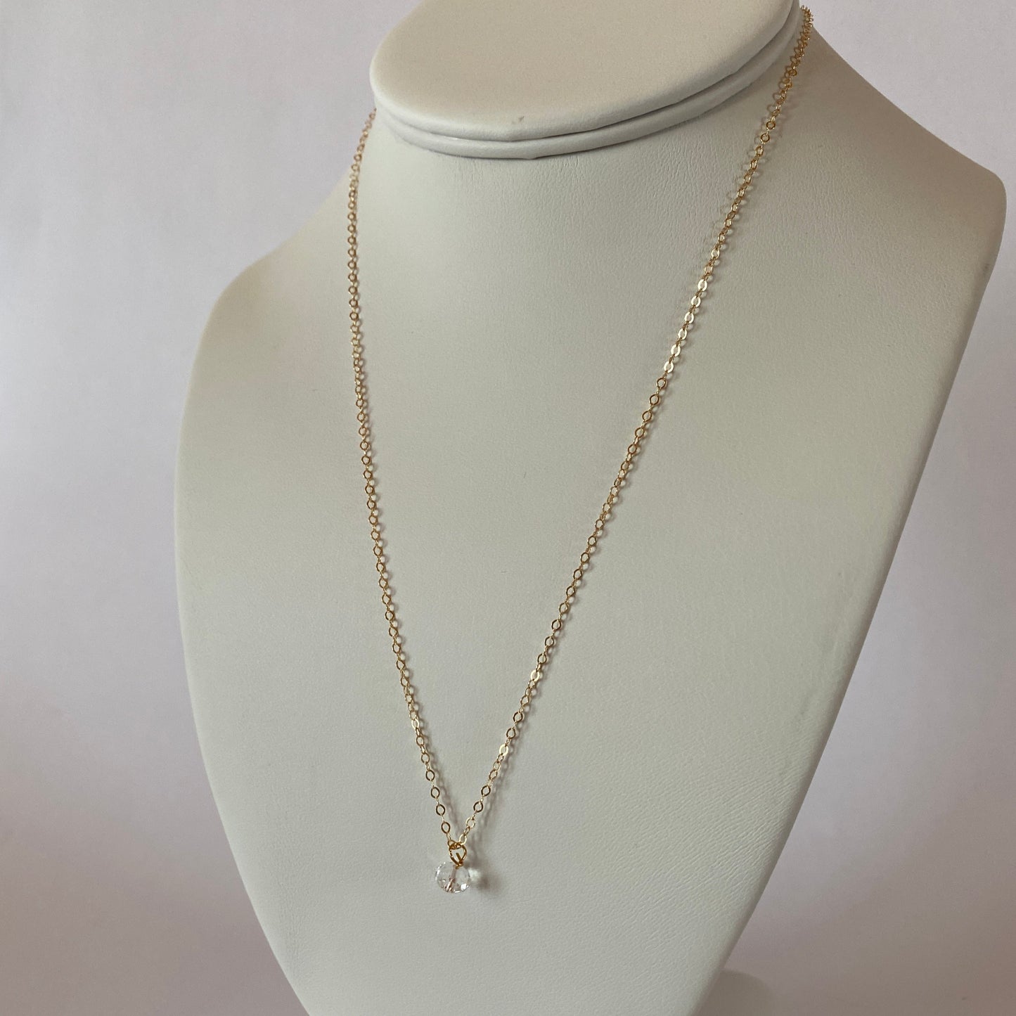 DN Dainty Chain Clear Circle Gem