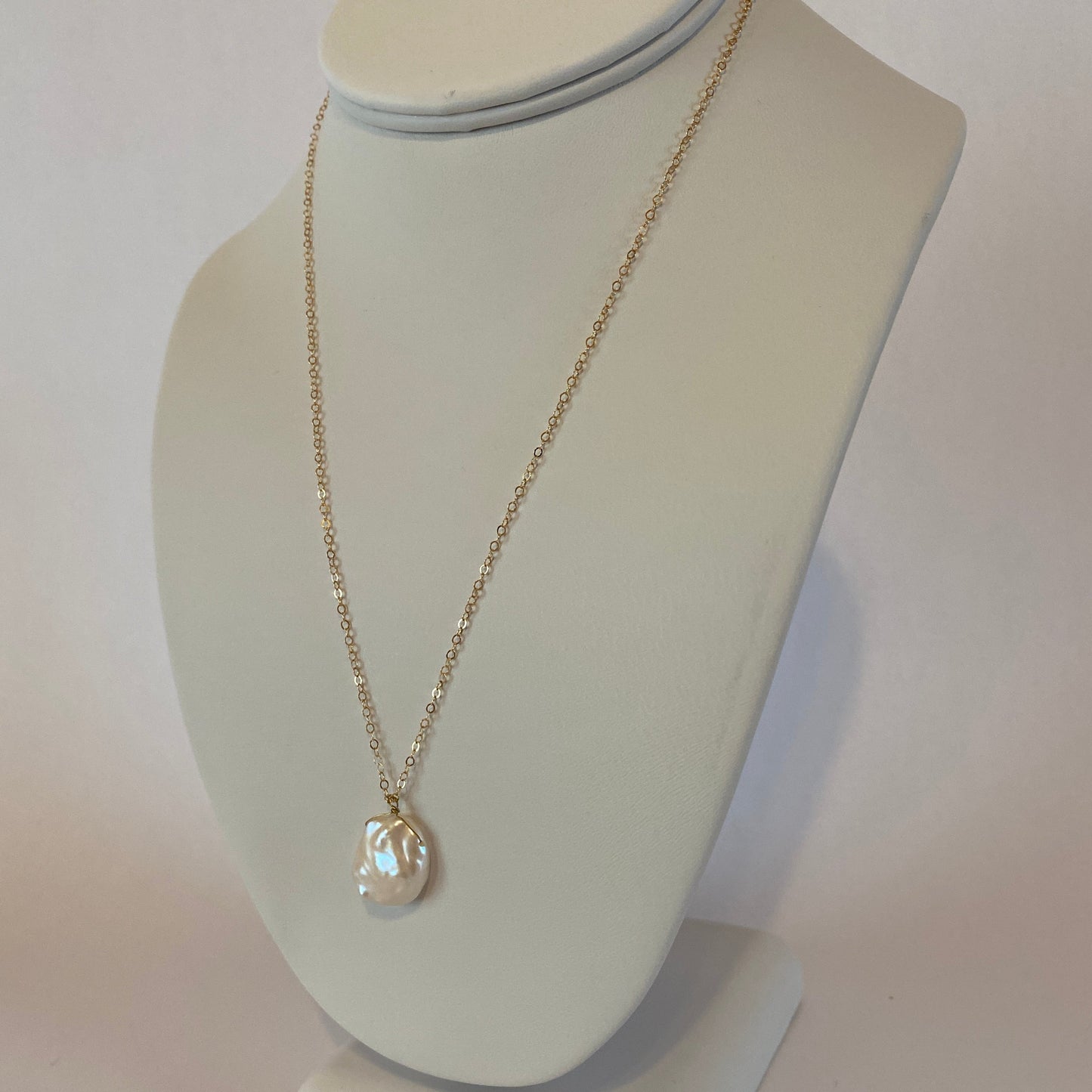 DN Dainty Chain Keshi Pearl Pendant