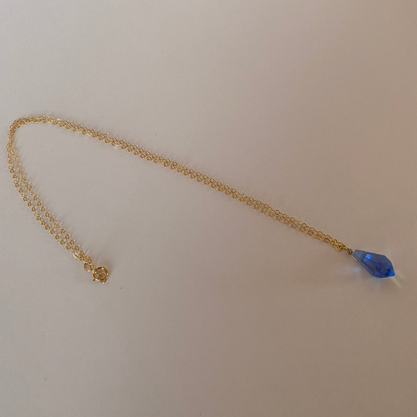 DN Dainty Chain Medium Blue Teardrop