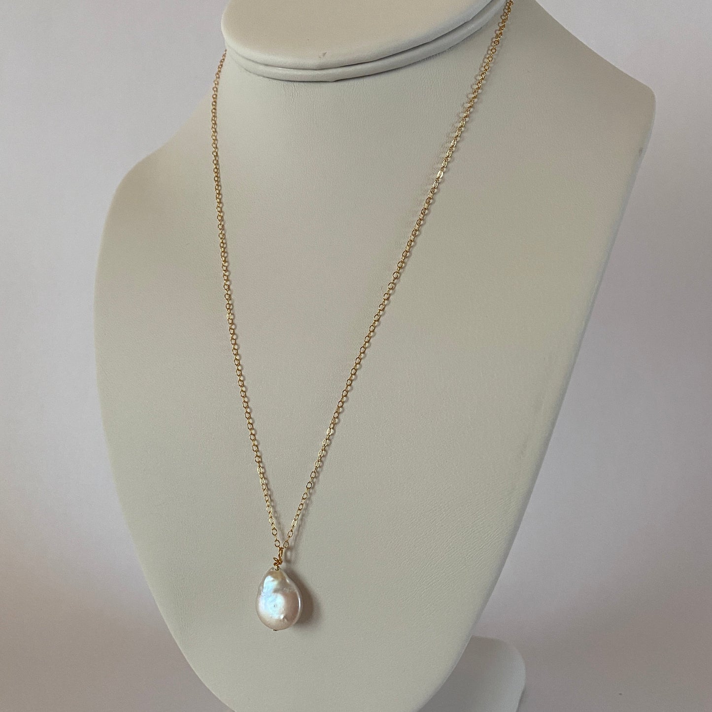 DN Dainty Chain Freshwater Pearl nugget