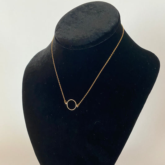 DN Dainty Chain Gold Circle Pendant