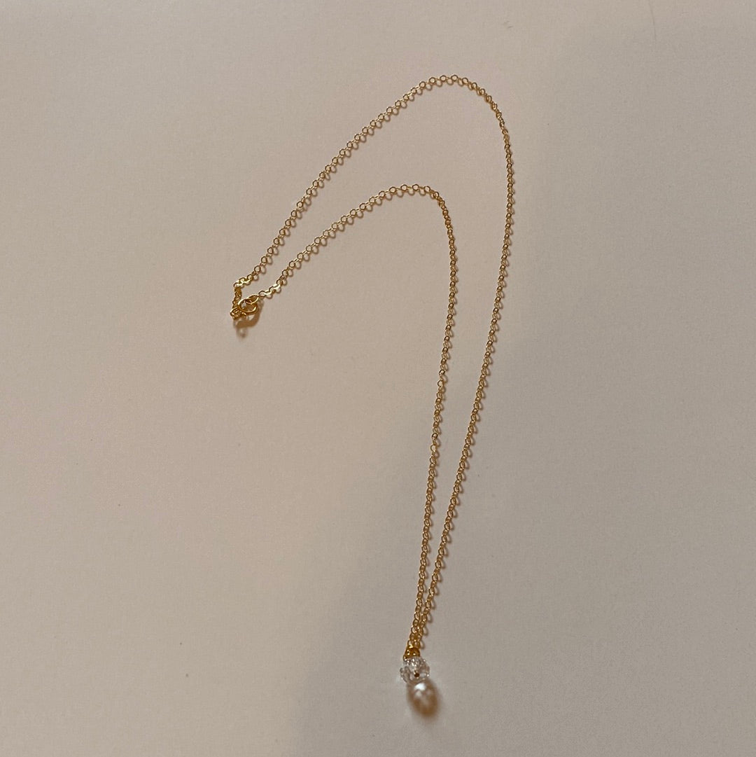 DN clear Swarovski round