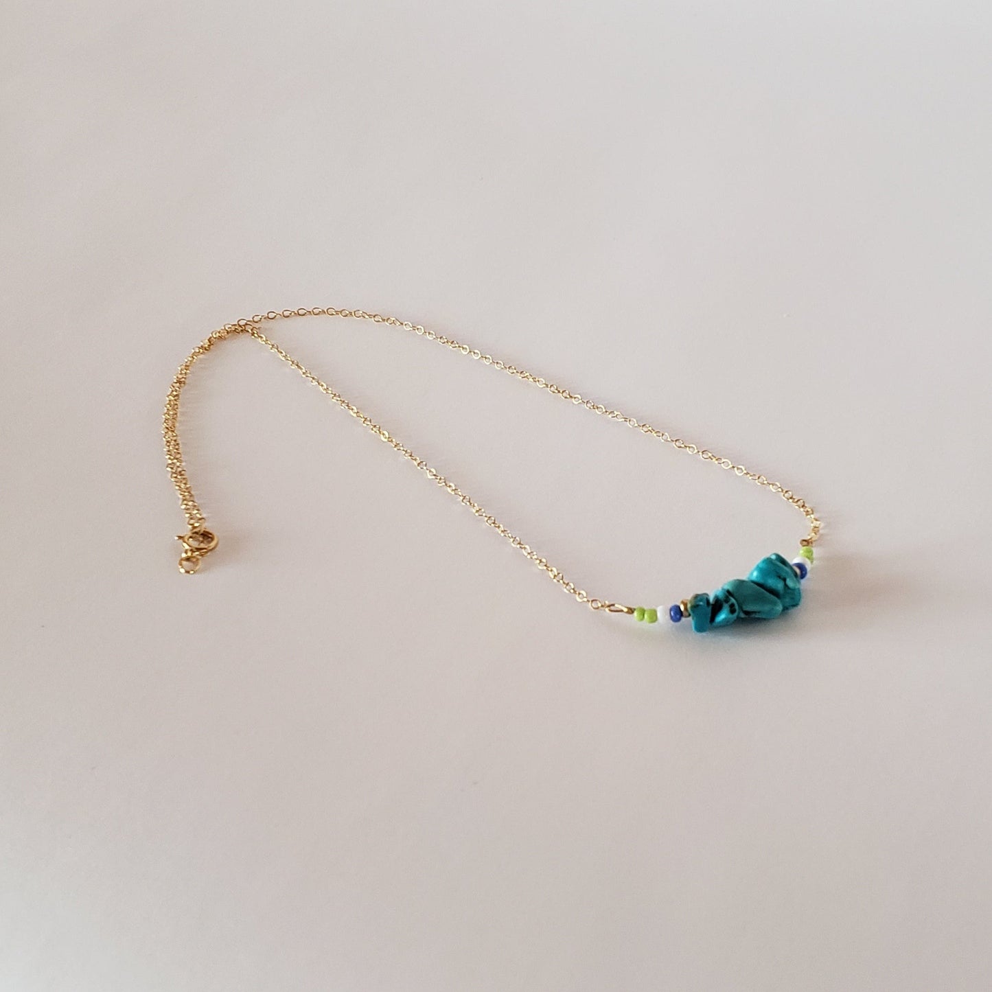 DN Dainty Chain Bar Pendant Turquoise Chips